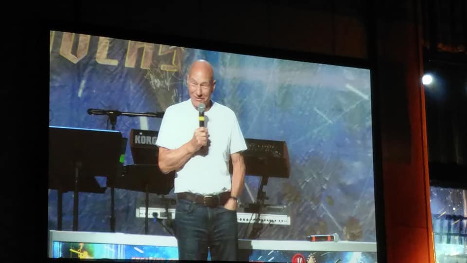 Patrick Stewart convention LV18.jpg